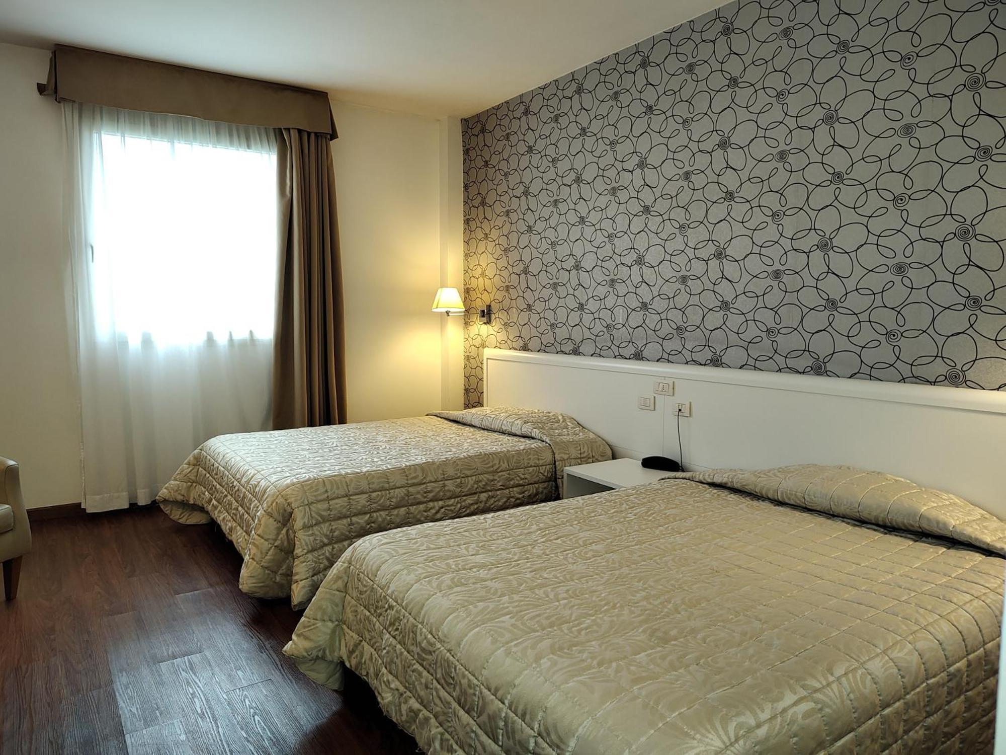 Hotel Datini Prato  Luaran gambar